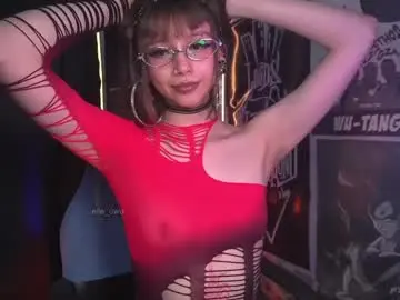 Chaturbate Live Porn of elle_uwu