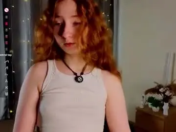 Chaturbate Live Sex Cam of lydaerne