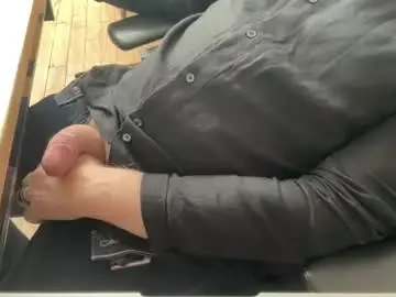 Chaturbate Live Porn of onlocationnyc