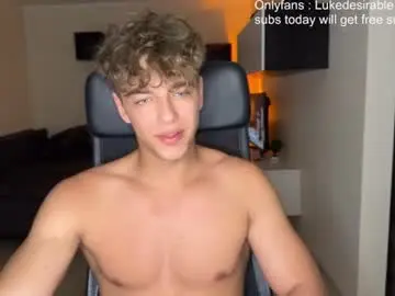 Chaturbate Nude Webcam of lukedesirable