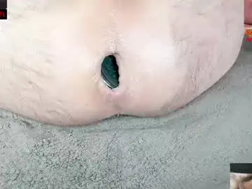 Chaturbate Live Sex Cam of br_munch