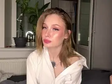 Chaturbate Free Live Porn of rickihinkey