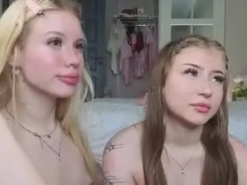 Chaturbate Live Sex Cam of sinfulfairy