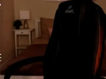 Chaturbate Live Sex Cam of kimmie_shine