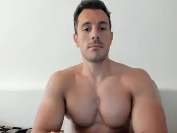 Chaturbate Best Webcam of roberto4ever