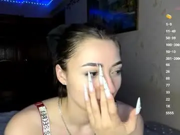 Chaturbate Live Sex Cam of bebravee