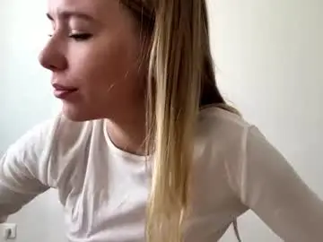 Chaturbate Free Porn Cam of bebravee