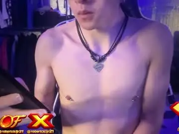 Chaturbate Sex Cam of robertcicijr21