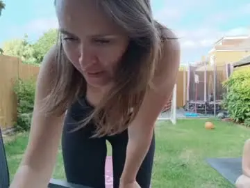 Chaturbate Watch Live Sex Cams of eatmypie69