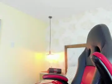 Chaturbate Adult Webcam of irisclark1