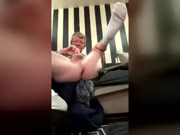 Chaturbate Free Porn Cam of dave689476