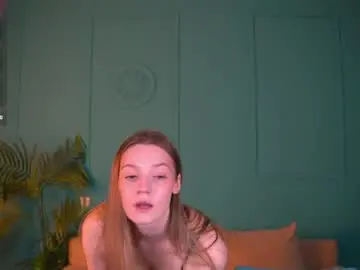 Chaturbate Live Sex Cam of vanessa__lui