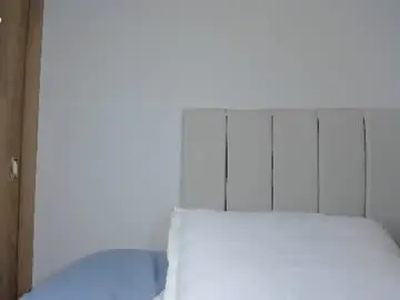 Chaturbate Free Porn Cam of little_caro13