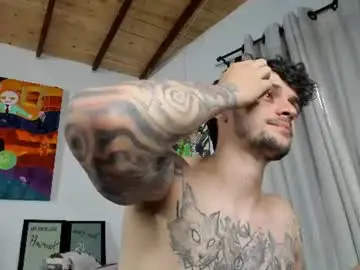 Chaturbate Live Sex Cam of daniele_bunny