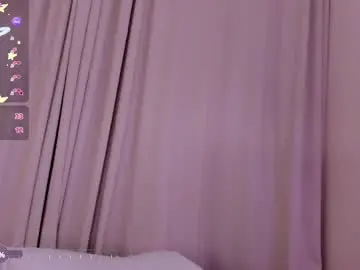 Chaturbate Watch Live Sex Cams of moonlight8_