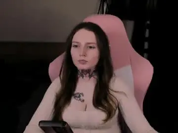 Chaturbate Free Porn Cam of on_yxxx