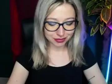 Chaturbate Sex Cam of heidi_pleasure
