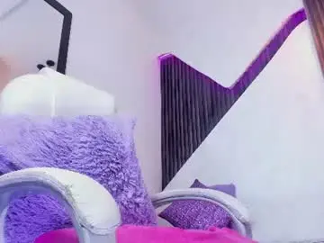 Chaturbate Watch Live Sex Cams of yessica_doll