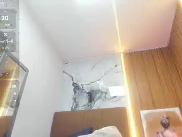 Chaturbate Live Sex Cam of lorenadavies