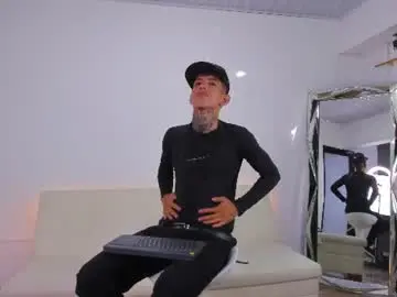 Chaturbate Sex Chat of darwin_stark