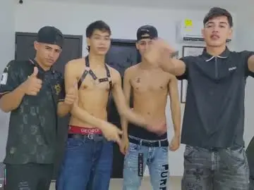 Chaturbate Live Sex Cam of voyeurism_guys