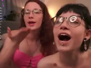 Chaturbate Free Porn Cam of little_poetry