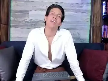 Chaturbate Live Sex of levinfox