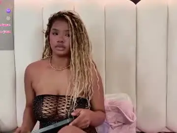 Chaturbate Free Porn Cam of ela_ebony_