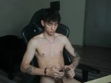 Chaturbate Nude Webcam of luke_chill