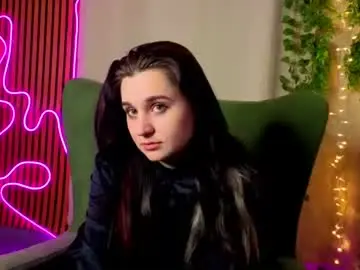 Chaturbate Watch Live Sex Cams of reynaedge