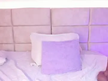 Chaturbate Live Sex Cam of nia20_