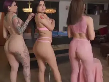 Chaturbate Live Sex Cam of nuryforerogh