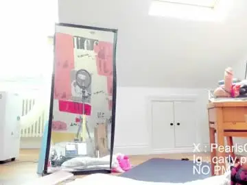 Chaturbate Free Live Porn of carlypearls