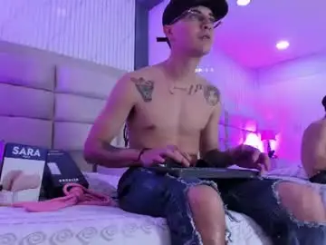 Chaturbate Best live sex cam show of diamondss_1