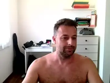 Chaturbate Sex Chat of esibizionista_91