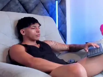Chaturbate Free Porn Cam of kroywave