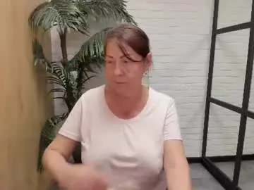 Chaturbate Watch Live Sex Cams of lindahottie