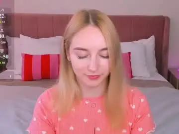Chaturbate Watch Live Sex Cams of shy__polly