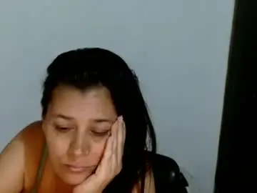 Chaturbate Best live sex cam show of adriana_milf