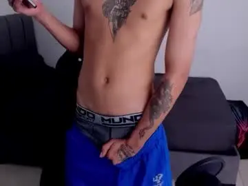 Chaturbate Free Porn Cam of king_warlord
