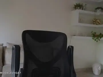 Chaturbate Live Sex Cam of maximohoot