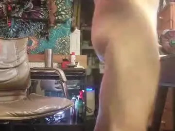 Chaturbate Free Porn Cam of str8foryouguy