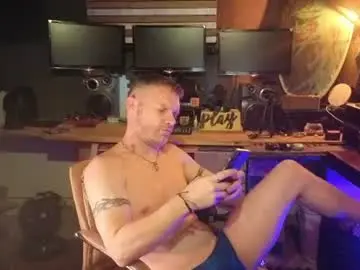 Chaturbate Adult Video Chat of str8foryouguy