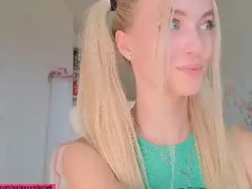 Chaturbate Live Porn of brilliantvictoria