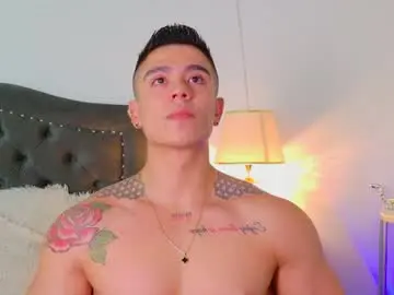 Chaturbate Live Sex of elian_craiggggg