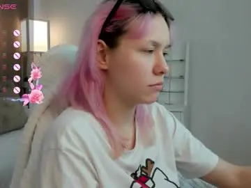 Chaturbate Watch Live Sex Cams of emilytrase