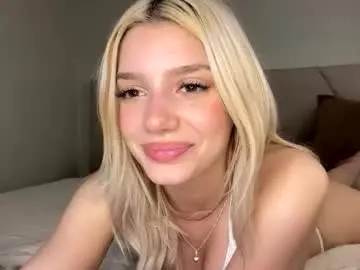 Chaturbate Nude Webcam of skyemaeee