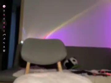 Chaturbate Live Sex Cam of kamyelia