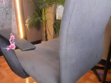 Chaturbate Watch Live Sex Cams of alexaa_carter