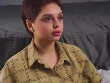 Chaturbate Live Sex Cam of emma_bro0kss